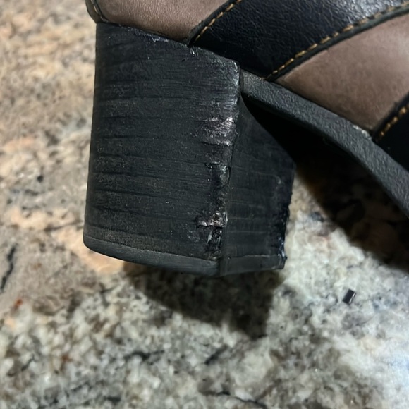 Born Shoes - Picture 9 of 10